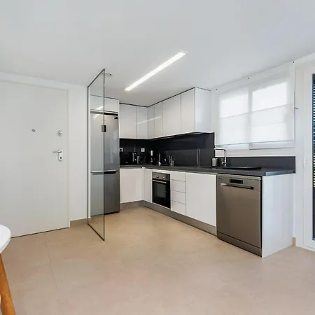Bennecke Utopia Apartment